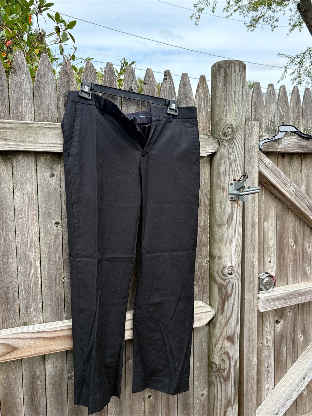 Banana Republic 33/32 black wool pants.